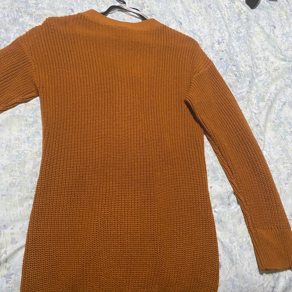 Guess Long sleeves - Picture 2 of 2